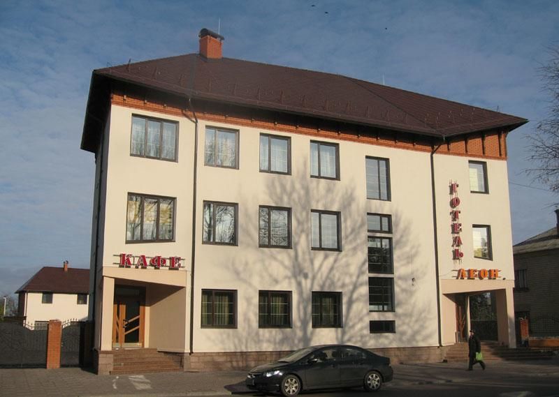 Отель Готель Леон Novohrad-Volynsʼkyy-23